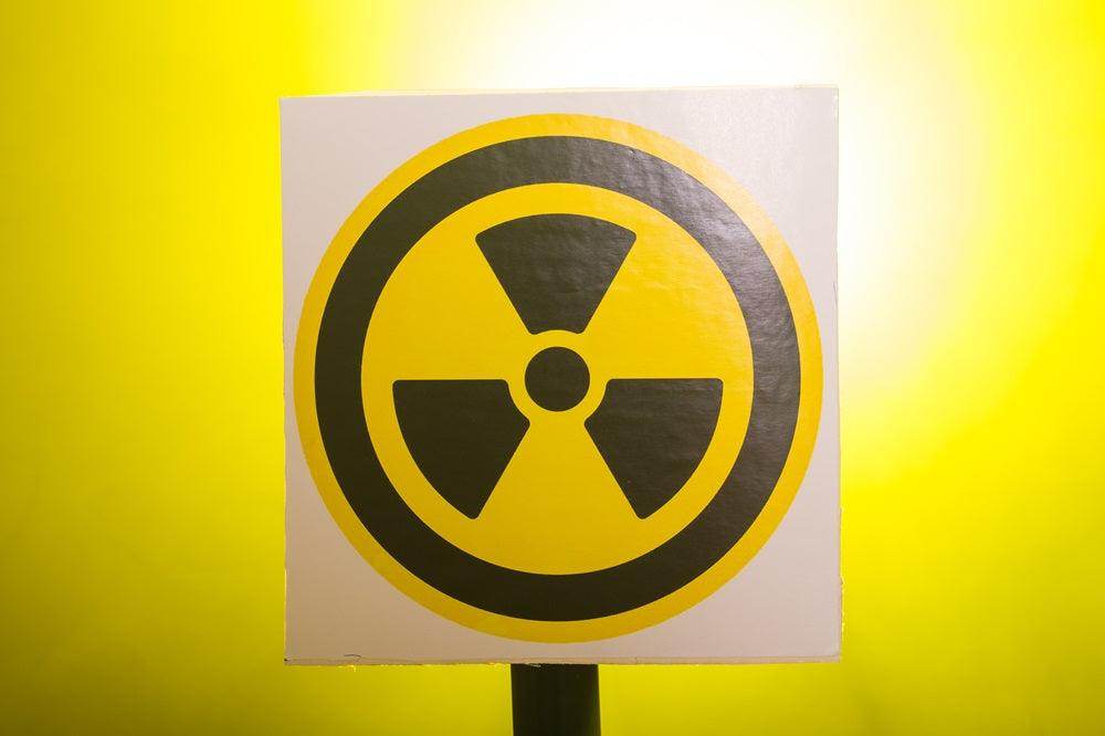 A Ameaça silenciosa na sua torneira: O que são os PFAS e como proteger a água que você bebe deles - Acqualive